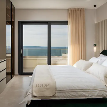 Luxury 5-bedroom Princess Korina With Heated Pool, Pool Table, Sauna, A Hot-tub