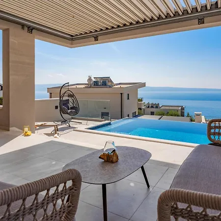 Luxury 5-bedroom Princess Korina With Heated Pool, Pool Table, Sauna, A Hot-tub Villa